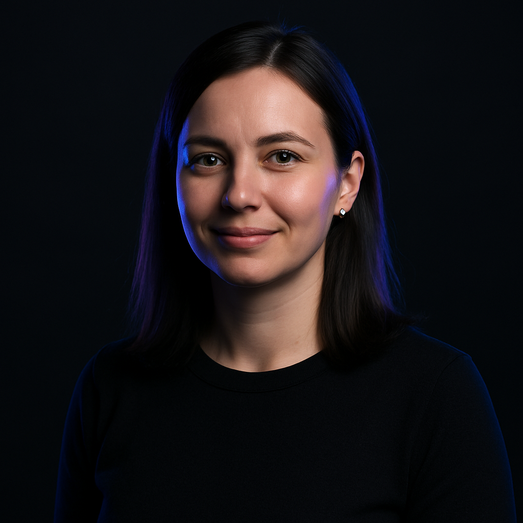 Portrait of Olena Bondar, Staff JavaScript Engineer at Shifted