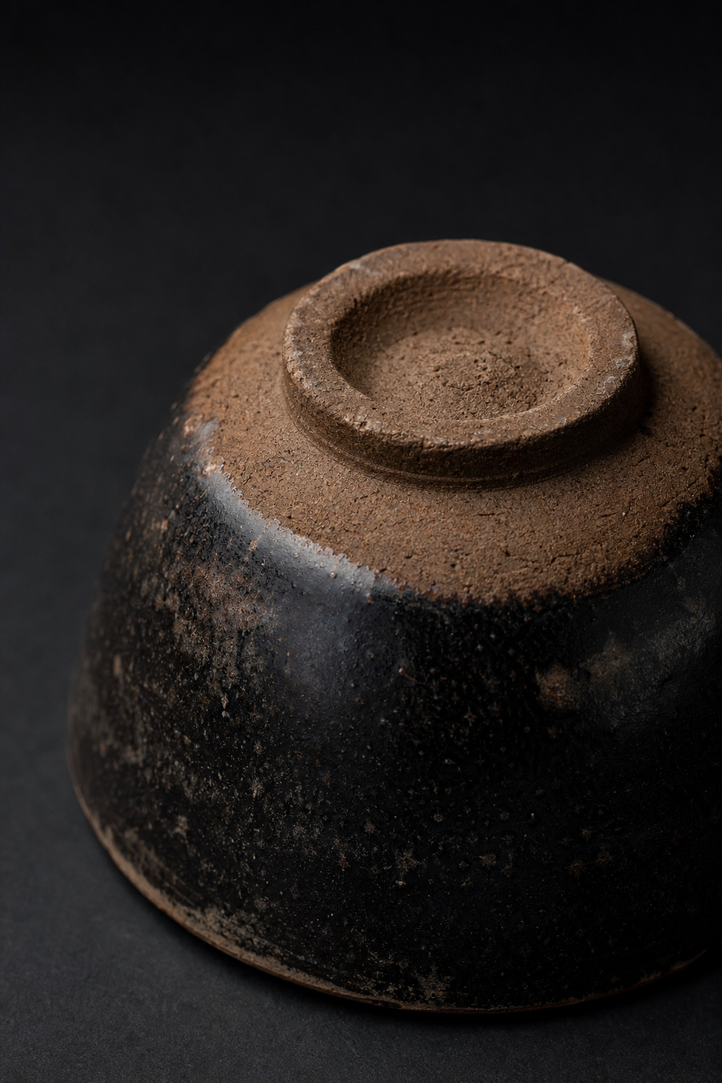 Unique Bowl V base detail
