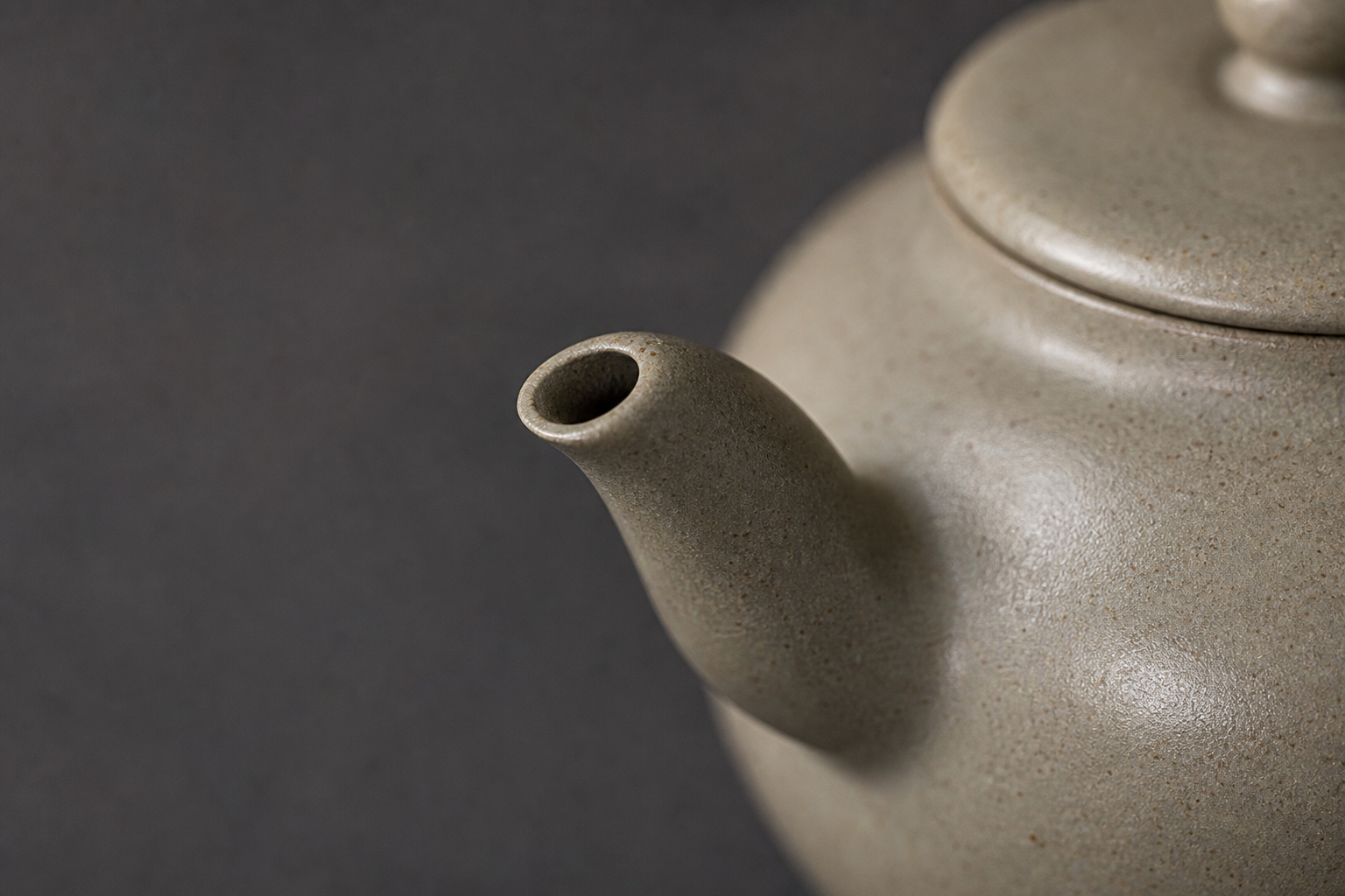 Teapot II teapot spout detail