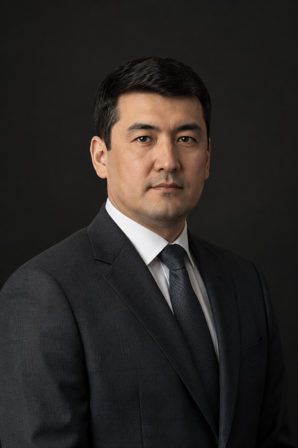 Akmal R. Karimovning rasmiy portreti