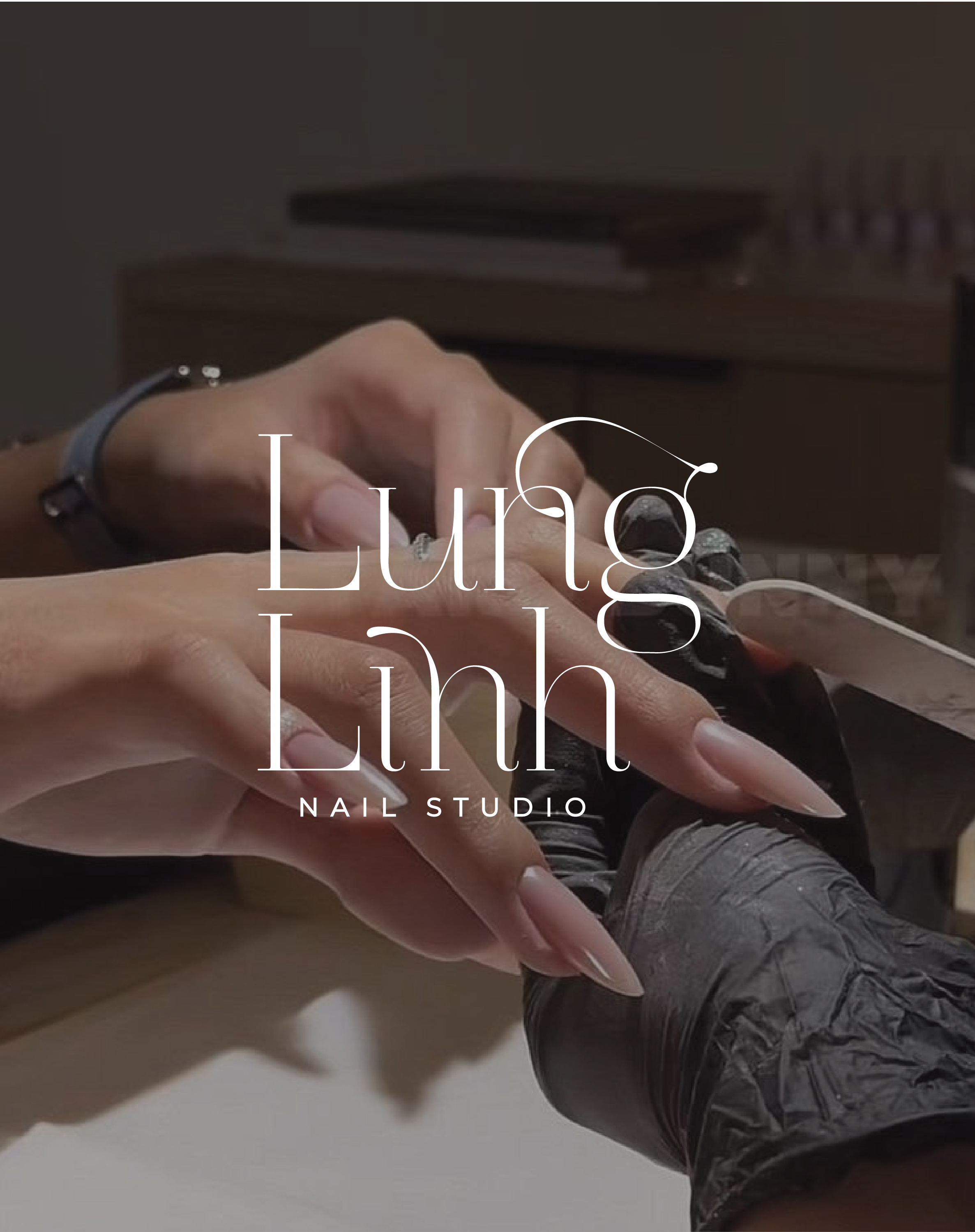 Promotional nail studio banner showing a manicure treatment with elegant nude nails and Lung Linh branding.