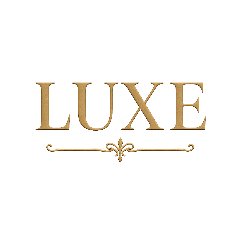 Logo Luxe, letras serif premium y detalles en oro