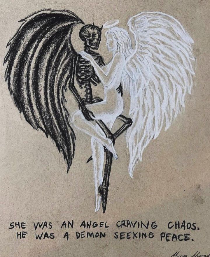 Colorful graduation cap icon